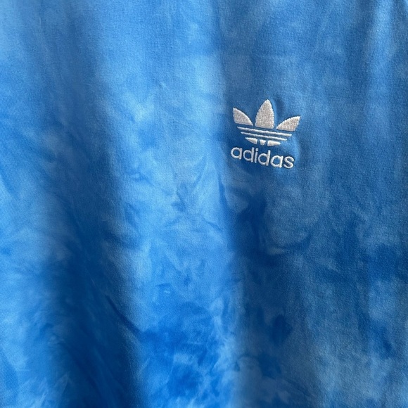 Adidas X Pharrell Williams “Hu Holi” Blue Tie Dye Shirt Large EUC! - Picture 5 of 9